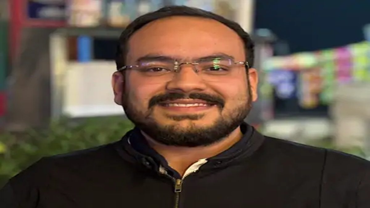 हरियाणा के रिटायर्ड प्रिंसिपल के बेटे ने गाड़े झंडे, बना INI- CET टॉपर; कड़ी लगन औऱ मेहनत से पाई यह उपलब्धि Ashwini Sheoran