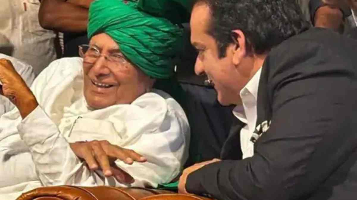चौटाला परिवार के करीबी पाकिस्तानी सांसद ने हरियाणा में मनाया दिवाली का त्यौहार, पूर्व सीएम ने बताया खून का रिश्ता OP Chautala And Abdul Rehman Khan Kunj