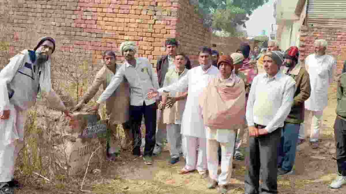 हरियाणा के इस गांव में घर में ही दफन किए जाते हैं शव, वजह जान रह जाएंगे हैरान Dafan