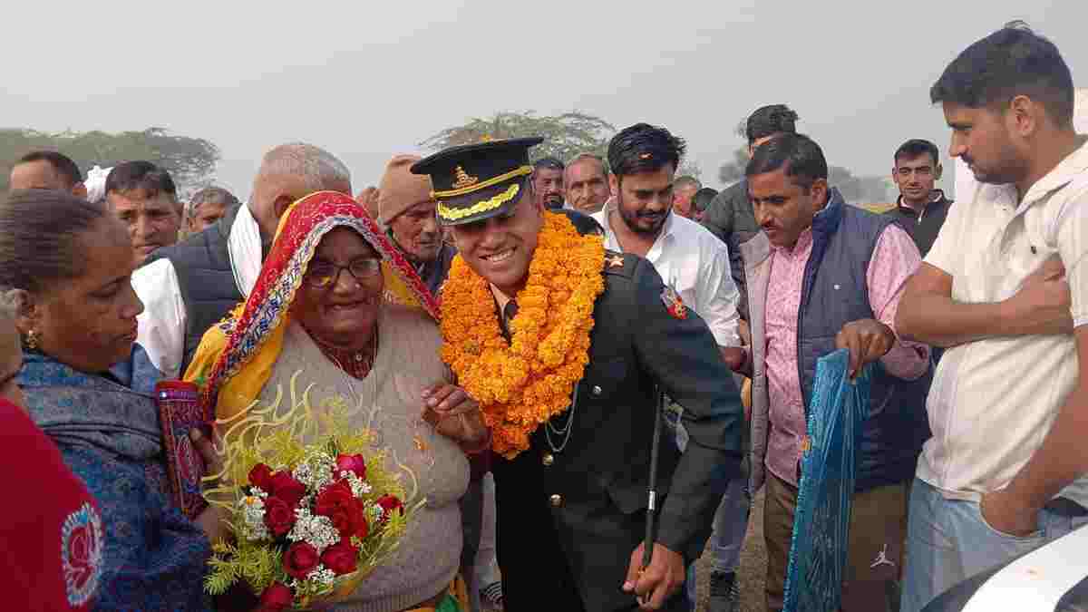 हरियाणा का लाल नवीन कुमार भारतीय सेना में बना लेफ्टिनेंट, दादा के सपने को किया साकार Naveen Kumar Llieutenant Bhiwani