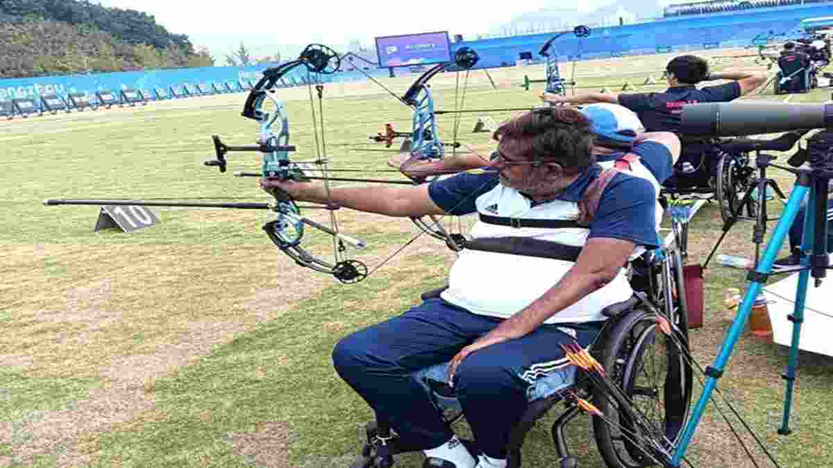 हरियाणा के नवीन दलाल ने नेशनल चैंपियनशिप में जीता सिल्वर मेडल, मुंह से तीर पकड़कर लगाते हैं निशाना Navin Dalal Rohtak