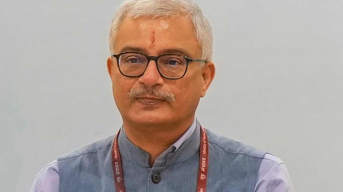 हरियाणा के मुख्य सचिव विवेक जोशी बने निर्वाचन आयुक्त, बुधवार को संभालेंगे कार्यभार Vivek Joshi