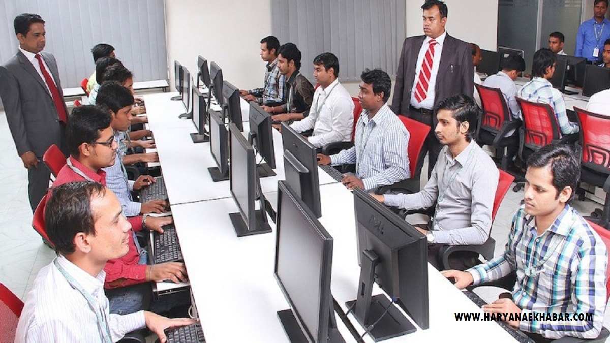 दिल्ली के कर्मचारियों के लिए ड्यूटी टाइम में हुआ बदलाव, फटाफट चेक करें नया शेड्यूल Jobs Career CBT