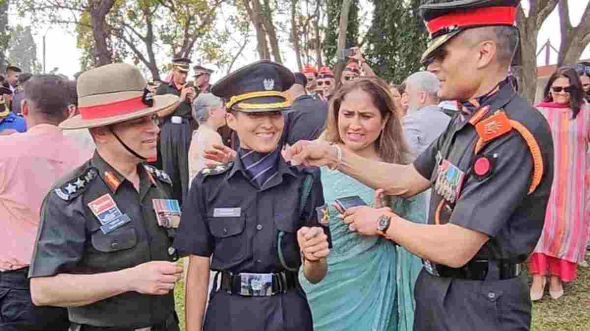 पंचकूला की इनायत वत्स बनीं सेना में अधिकारी, दादा और शहीद पिता की परम्परा को बढ़ाया आगे Lt