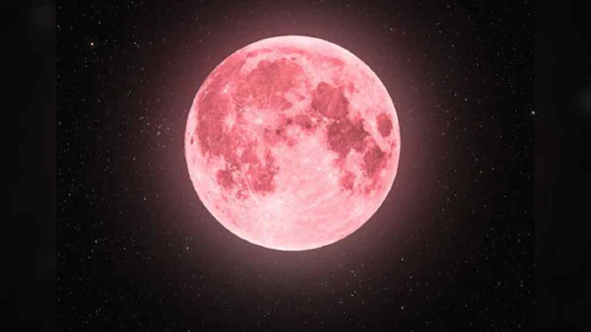 आज पूर्णिमा की रात दिखेगा रहस्यमयी स्ट्रॉबेरी मून, साल 2043 तक नहीं दिखेगा ऐसा नजारा Strawberry Moon