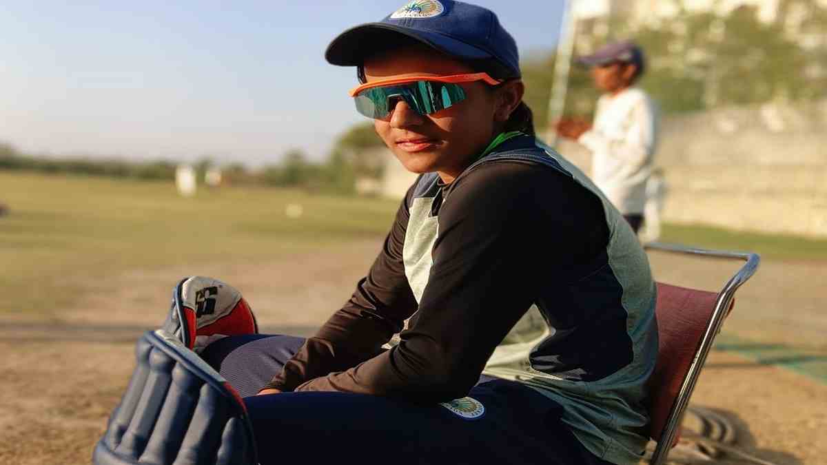 हरियाणा U- 19 महिला क्रिकेट टीम में खेलेगी हिसार की बेटी ईशाना, परिवार में खुशी का माहौल Ishani Player Hisar
