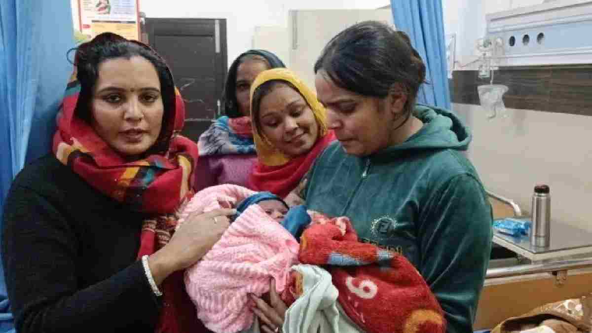 शादी के 24 साल बाद बेटे का जन्म, बुआ ने कहा नाम रखेंगे दिलखुश; 9 बहनों को मिला इकलौता भाई Dilkhush Jind