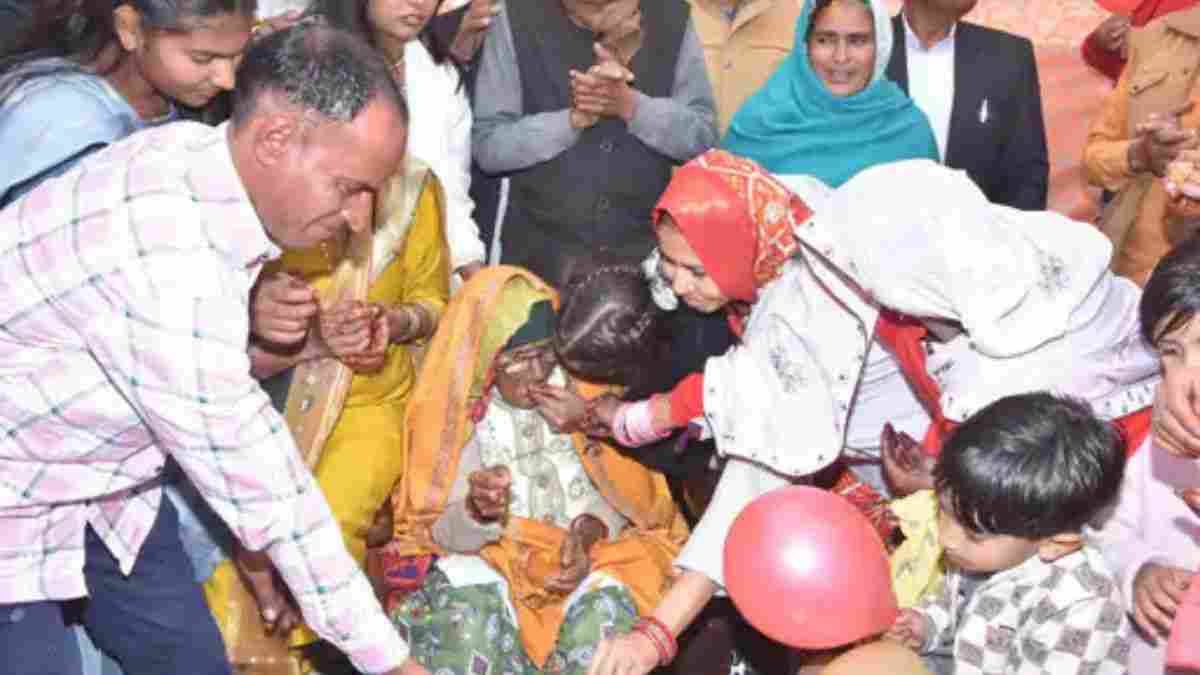 मां के 100वें जन्मदिन पर ग्रैंड सेलिब्रेशन, हजारों लोगों ने चखें लजीज व्यंजन; DJ पर नाची 4 पीढ़ियां Hisar Grand Celebration