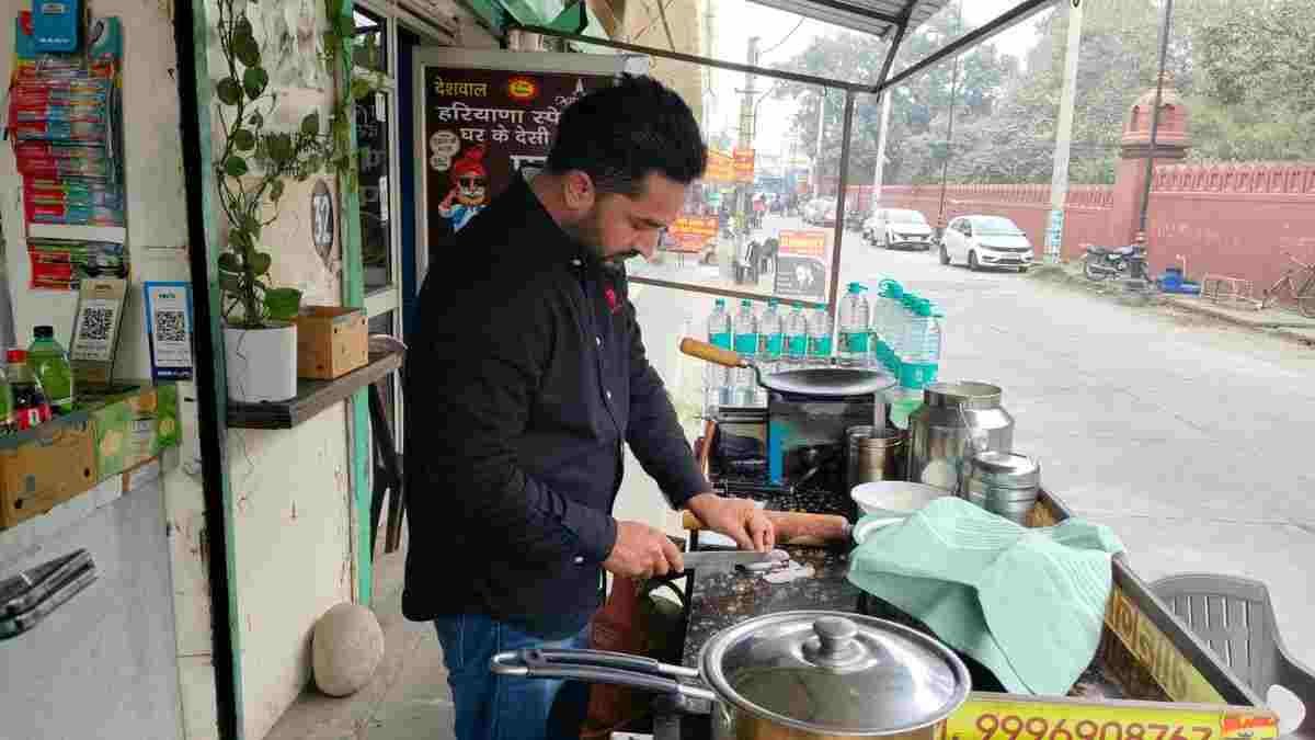 डंकी रूट से विदेश जाने वालों के लिए प्रेरणा बने सोनीपत के मोहित, आज खुद के व्यवसाय से कमा रहे लाखों रुपए Mohit Deshwal Sonipat