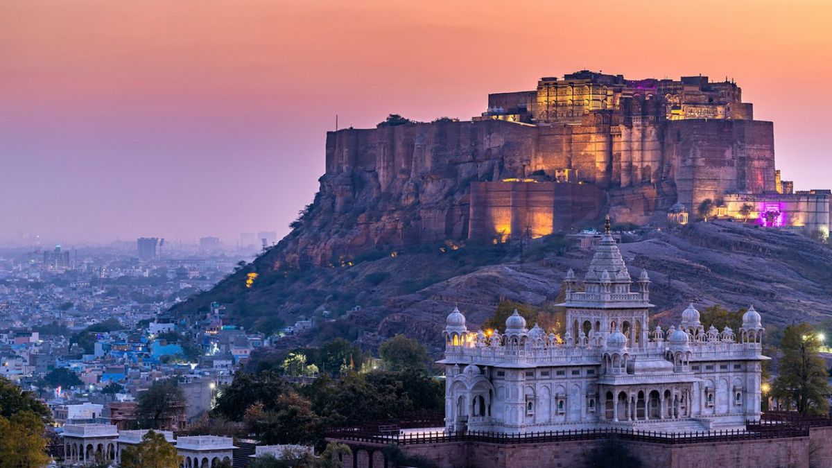 Mahendragarh Fort