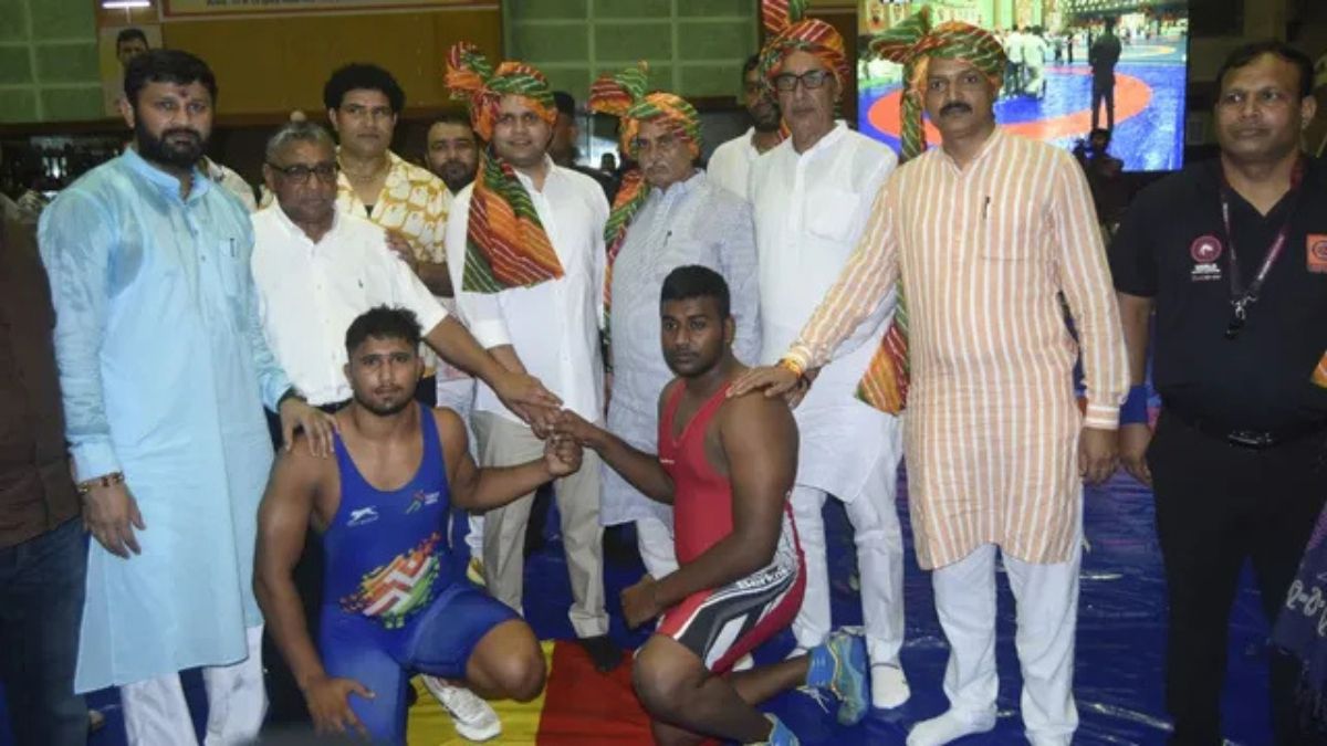 हरियाणा के पहलवानों का दबदबा, MDU रोहतक में जीती ओवरऑल टीम चैंपियनशिप Pehlwan Kusti