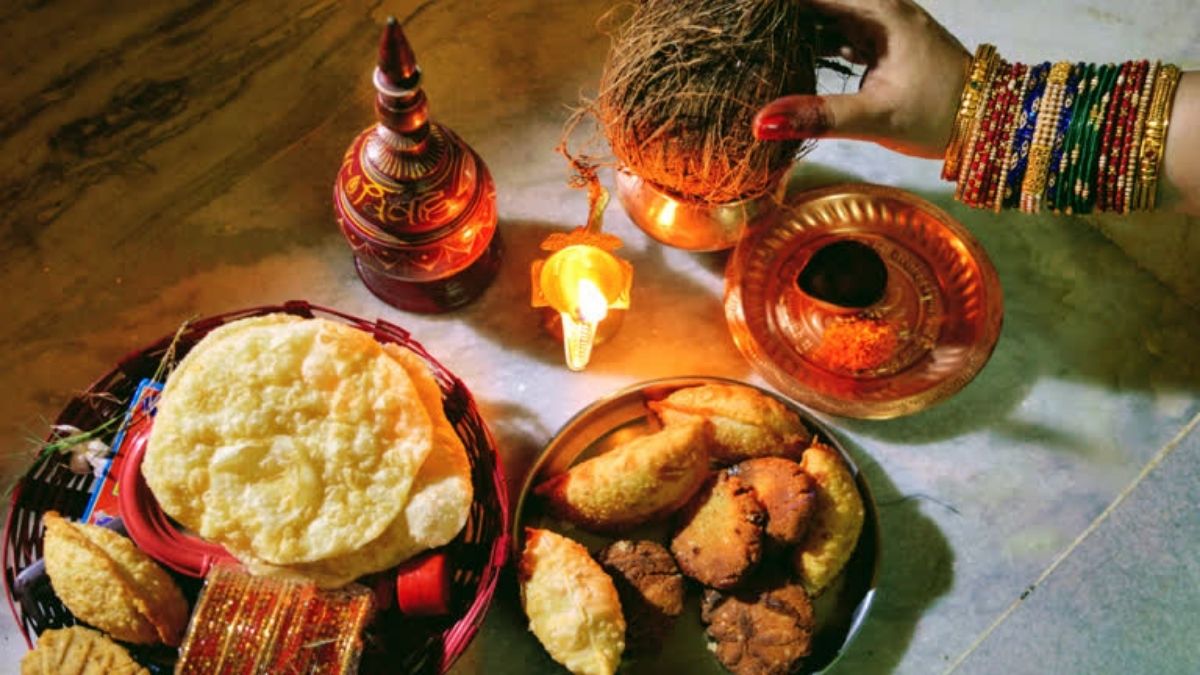 कजरी तीज पर चांद का इंतजार होगा खत्म, इन शहरों में इस समय होंगे दर्शन Teej Puja
