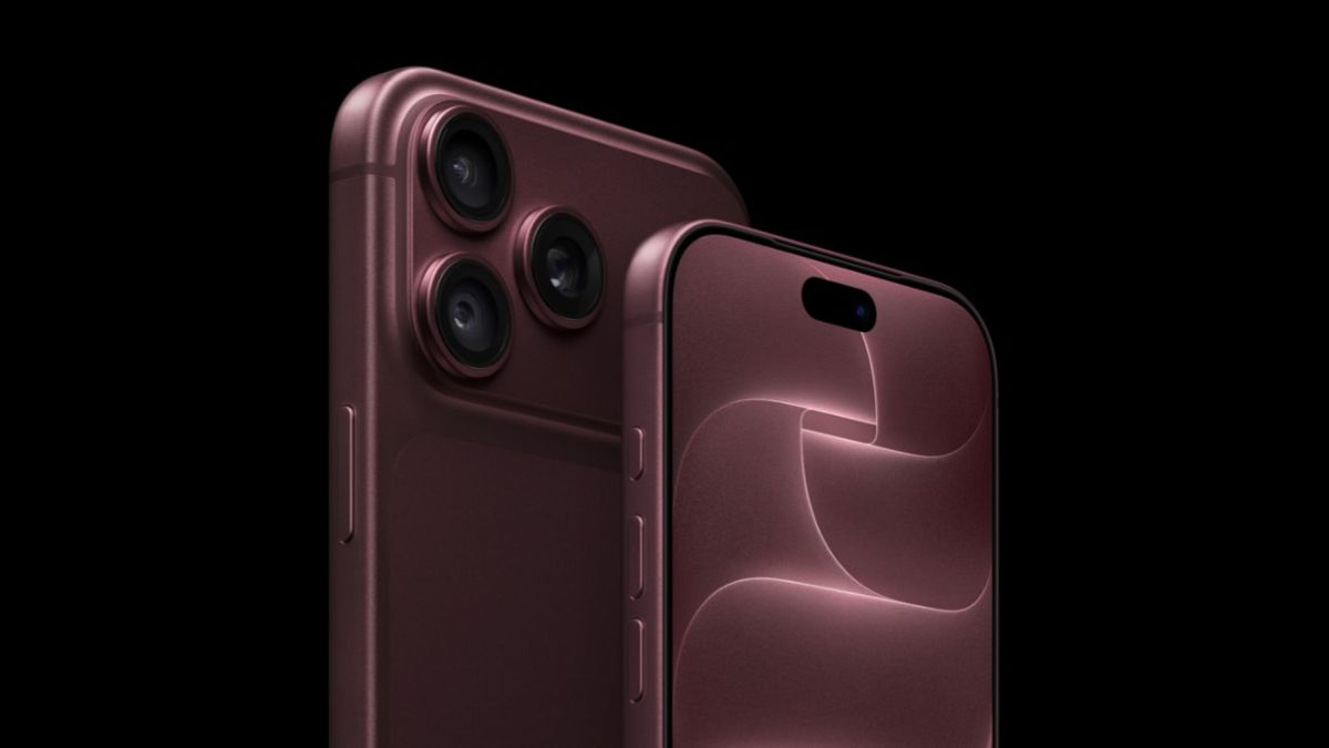 iPhone 18 Pro Max के लिए रात 10 बजे से लाइन में लगे लोग, दिल्ली- मुंबई में Apple Store के बाहर उमड़ी भीड़ iPhone 18 Pro